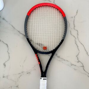 Wilson Clash 100 Tennis Racquet